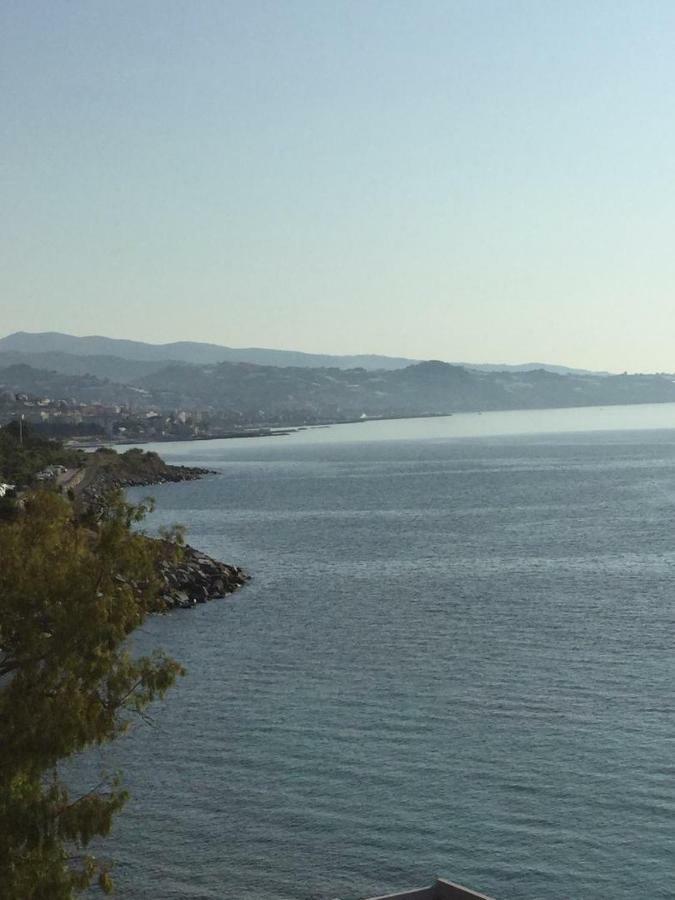 Villa Marina Capo Pino à San Remo Extérieur photo